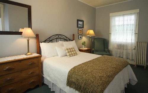 Fullerton Inn & Restaurant image 31